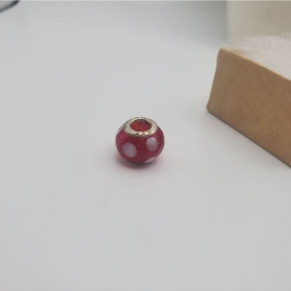 925 sterling silver red and white polka dot charm - Picture 2 of 3